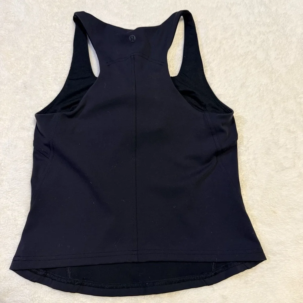 lululemon cropped black tank top Bra women's size 8 Square Neck Lulu